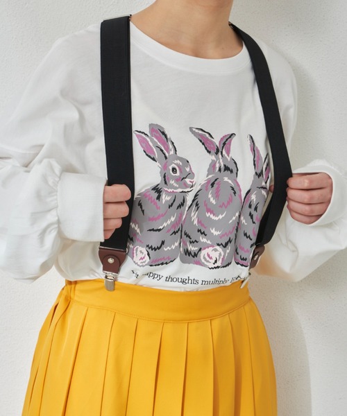 MERLOT（メルロー）の「うさぎプリントロンT（Tシャツ/カットソー・レディース・ホワイト/ブラック・FREE）」の3枚目の写真