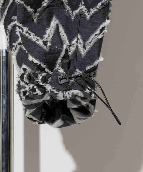 MAISON SPECIAL（メゾンスペシャル）の「《ユニセックスアイテム》ジグザグジャガードワイドパンツ【MAISON SPECIAL/メゾンスペシャル】■セットアップ対応■（その他パンツ・メンズ・ベージュ/ネイビー/ブラック・0/1）」の7枚目の写真