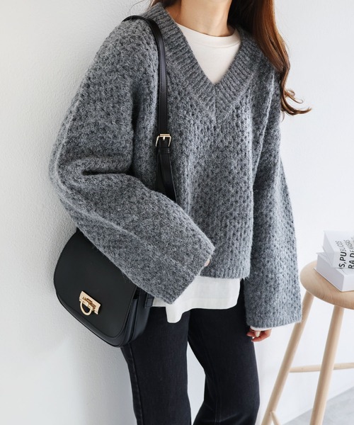 メッシュ編みVネック長袖ニットトップス
