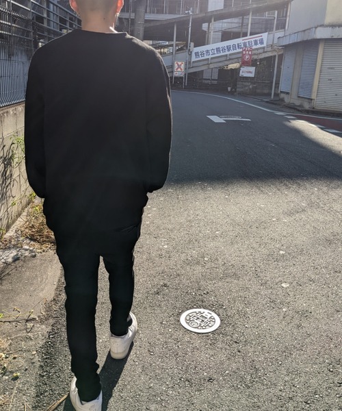 NESTA(ネスタ)の「【ZOZO限定】ビックシルエット クルーネック スウェット 同色刺繍 NESTA サークルロゴ(スウェット・メンズ・ダークグリーン/グレー/ブラック/アイボリー・L/XL)」の9枚目の写真