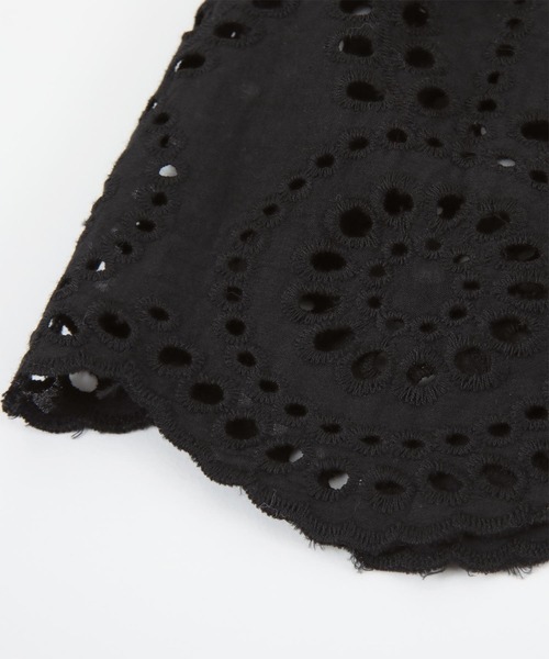 titivate（ティティベイト）の「刺繍レースギャザースカート（スカート・レディース・オフホワイト/ブラック・S/L/M）」の4枚目の写真