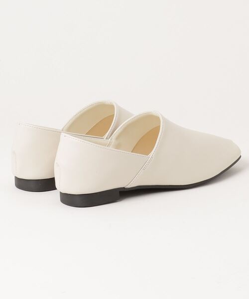 LibertyDoll（リバティードール）の「スクエアトゥストレッチバブーシュ（スリッポン・レディース・アイボリー/ブラック/ダークブラウン/シルバー・S/L/M/LL/SS/3L）」の5枚目の写真