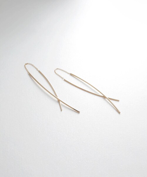 COCOSHNIK(ココシュニック)の「K10アーチフリンジ ピアス(ピアス(両耳用)・レディース・ホワイト系その他7・00)」の8枚目の写真