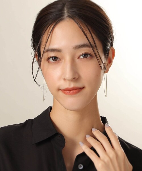 COCOSHNIK(ココシュニック)の「K10アーチフリンジ ピアス(ピアス(両耳用)・レディース・ホワイト系その他7・00)」の9枚目の写真