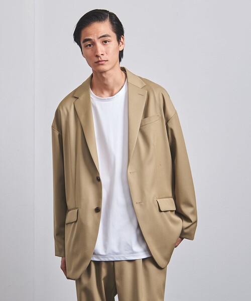 UNITED ARROWS(ユナイテッドアローズ)の「ギャバジン ドロップショルダー 2Bシングル ジャケット(テーラードジャケット・メンズ・ブラック/ベージュ・L/S/M)」の2枚目の写真