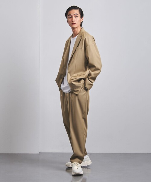 UNITED ARROWS(ユナイテッドアローズ)の「ギャバジン ドロップショルダー 2Bシングル ジャケット(テーラードジャケット・メンズ・ブラック/ベージュ・L/S/M)」の6枚目の写真