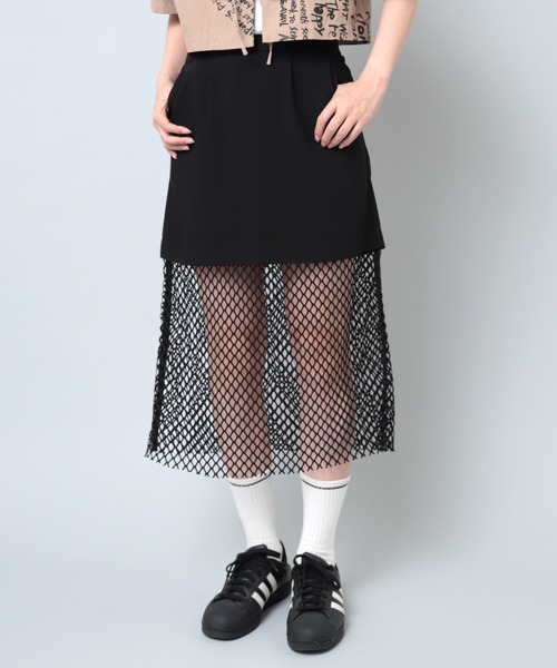 RNA（アールエヌエー）の「G1049 ＢＩＧメッシュコンビスカート（スカート・レディース・ブラック/シャーベット/グリーン・MEDIUM）」の2枚目の写真