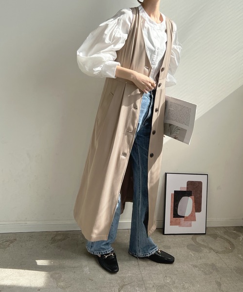 Futier land（フューティアランド）の「マルチwayトレンチコート（トレンチコート・レディース・グレイッシュベージュ/アイボリー/ネイビー・MEDIUM）」の11枚目の写真