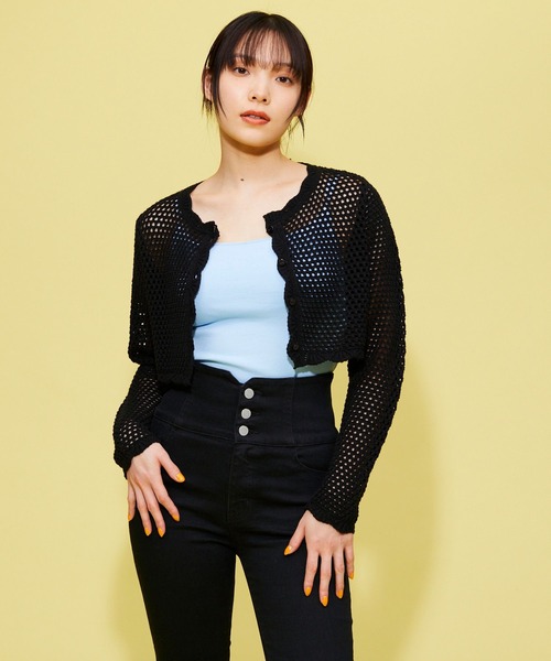 FOREVER 21（フォーエバー トゥエンティーワン）の「【VINTAGE】ショートメッシュカーディガン（カーディガン/ボレロ・レディース・ブラック/ホワイト・FREE）」の2枚目の写真