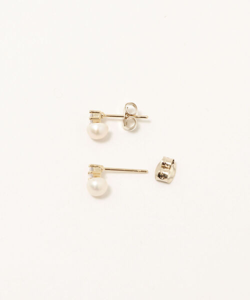 NOLLEY’S Sophi（ノーリーズソフィ）の「淡水パールキラプチピアス（ピアス（両耳用）・レディース・オフホワイト・FREE）」の3枚目の写真
