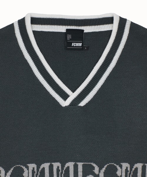 FCMM(エフシーエムエム)の「【日本限定アイテム】SHADOW LOGO KNIT VEST/シャドウロゴニットベスト(ベスト・メンズ・グレー/ダークブルー/ブラック・MEDIUM/LARGE)」の5枚目の写真