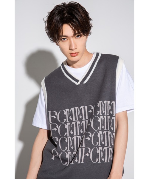 FCMM(エフシーエムエム)の「【日本限定アイテム】SHADOW LOGO KNIT VEST/シャドウロゴニットベスト(ベスト・メンズ・グレー/ダークブルー/ブラック・MEDIUM/LARGE)」の7枚目の写真