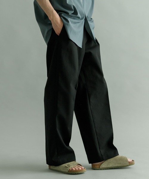 URBAN RESEARCH(アーバンリサーチ)の「『Sサイズあり』ホップサックタックワイドパンツ(その他パンツ・メンズ・ブラウン/ブラック/オフホワイト・SMALL/LARGE/MEDIUM)」の10枚目の写真