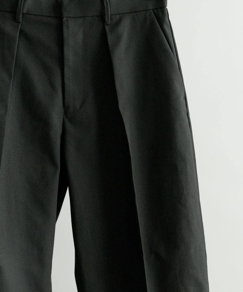 URBAN RESEARCH(アーバンリサーチ)の「『Sサイズあり』ホップサックタックワイドパンツ(その他パンツ・メンズ・ブラウン/ブラック/オフホワイト・SMALL/LARGE/MEDIUM)」の21枚目の写真