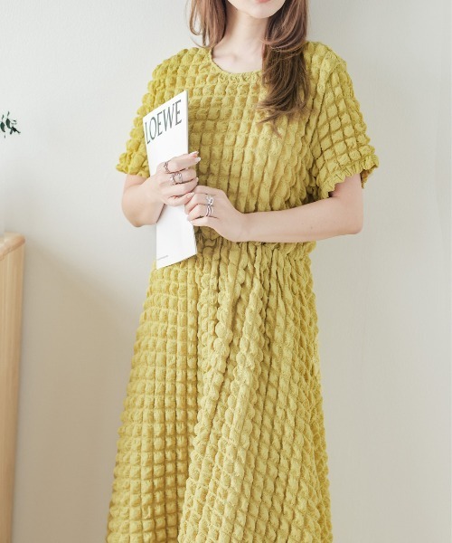 AMELY(エミリー)の「ジャガードワンピース(ワンピース・レディース・イエロー/オフホワイト/ブラック・C/F)」の4枚目の写真
