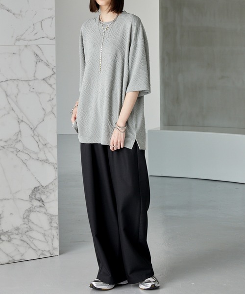 Alfred Alex（アルフレッドアレックス）の「【Alfred Alex】シャーリングクルーネックショートスリーブTシャツ/半袖カットソー（Tシャツ/カットソー・メンズ・ライトグレー/パープル/ブラック・M/L）」の9枚目の写真