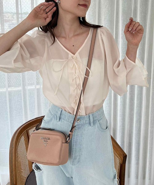 one after another NICE CLAUP（ワンアフターアナザーナイスクラップ）の「レースアップブラウス（シャツ/ブラウス・レディース・グレー/アイボリー/ピンク/ドット・FREE）」の8枚目の写真