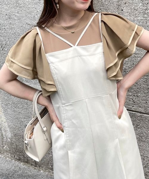 mysty woman(ミスティウーマン)の「イソザイフレアスリーブプルオーバー 963785(Tシャツ/カットソー・レディース・ブラック/ベージュ/オフホワイト・FREE)」の8枚目の写真