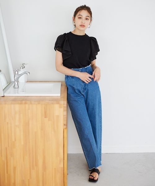 mysty woman(ミスティウーマン)の「イソザイフレアスリーブプルオーバー 963785(Tシャツ/カットソー・レディース・ブラック/ベージュ/オフホワイト・FREE)」の19枚目の写真