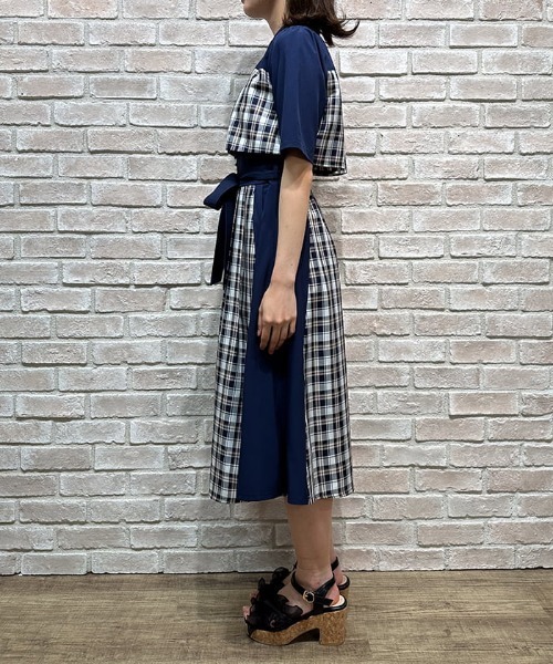 axes femme（アクシーズファム）の「パッチワークシャツワンピース（シャツワンピース・レディース・ベージュ/ネイビー/ブラック/ブラウン・FREE）」の11枚目の写真