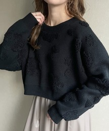 ショート丈花柄ニット