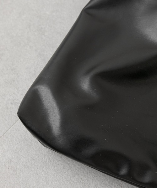 COLONY 2139（コロニートゥーワンスリーナイン）の「ギャザービッグトート（トートバッグ・レディース・シルバー/ブルー/ブラック/ゴールド・FREE）」の9枚目の写真