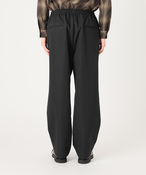 EDIFICE（エディフィス）の「コモン柄 ジャカード 1タックイージーパンツ（スラックス・メンズ・ブラック・SMALL/MEDIUM/LARGE/X-SMALL）」の17枚目の写真