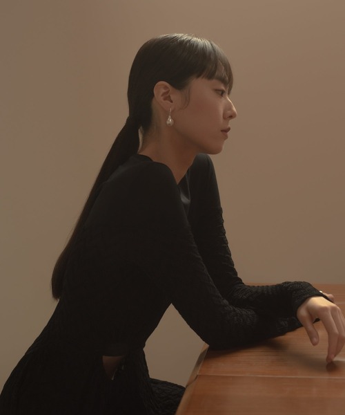 novice（ノーヴィス）の「【novice】Drop Pearl Hook Pierce（ピアス（両耳用）・レディース・シルバー/ゴールド・FREE）」の11枚目の写真