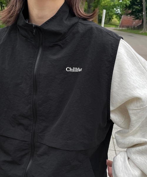 Chillfar（チルファー）の「スタンドナイロンベスト（ベスト・レディース・ブラック/ネイビー/グレイッシュベージュ/グレー・FREE）」の11枚目の写真