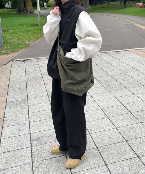 Chillfar（チルファー）の「スタンドナイロンベスト（ベスト・レディース・ブラック/ネイビー/グレイッシュベージュ/グレー・FREE）」の17枚目の写真