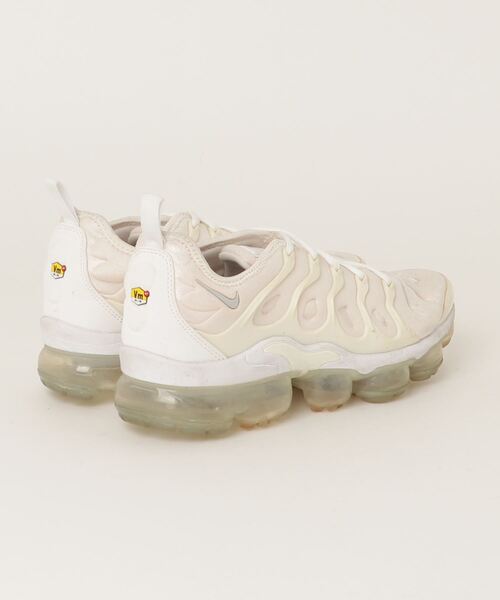 NIKE(ナイキ)の「ローカットスニーカー(スニーカー・メンズ・ホワイト・26cm)」の2枚目の写真