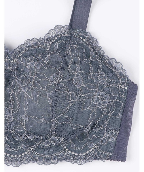 AMPHI（アンフィ）の「「ナイトアップブラ レーシィ」　ノンワイヤー（ナイトブラ・レディース・ブルーグレー/ブラック/ライトグレー/ラベンダー/ピンク/レッド/ベージュ/アイボリー/ネイビー/クリーム・L/LL(UB-)/M(UB-)/M/L(UB-)/LL）」の12枚目の写真