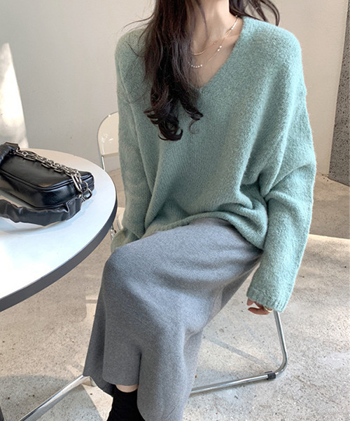 c.u.l(シーユーエル)の「ナロ―シルエットニットスカート culw556(スカート・レディース・ブラック/ベージュ/ライトグレー・FREE)」の12枚目の写真