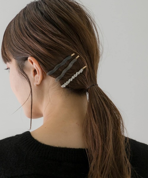 URBAN RESEARCH Sonny Label(アーバンリサーチサニーレーベル)の「ウェーブ/パールヘアピンセット(その他ヘアアクセサリー・レディース・ベージュ/グレー・ONE)」の2枚目の写真