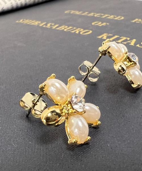 VICKY（ビッキー）の「【KOREAN ITEM】ビジューパールピアス（ピアス（両耳用）・レディース・ゴールド系その他・FREE）」の3枚目の写真