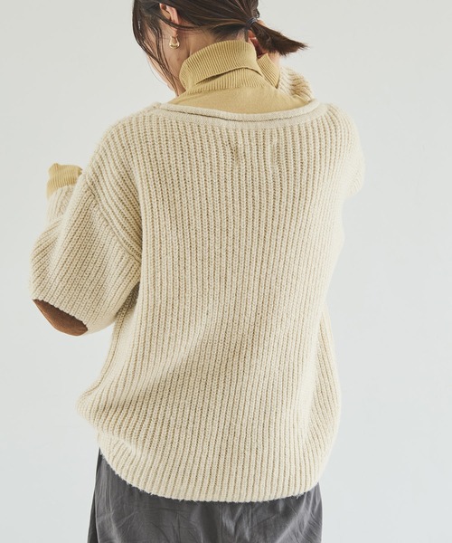 Crisp（クリスプ）の「エルボーパッチルーズニット（ニット/セーター・レディース・アイボリー/ピンク/ブルー・FREE）」の18枚目の写真