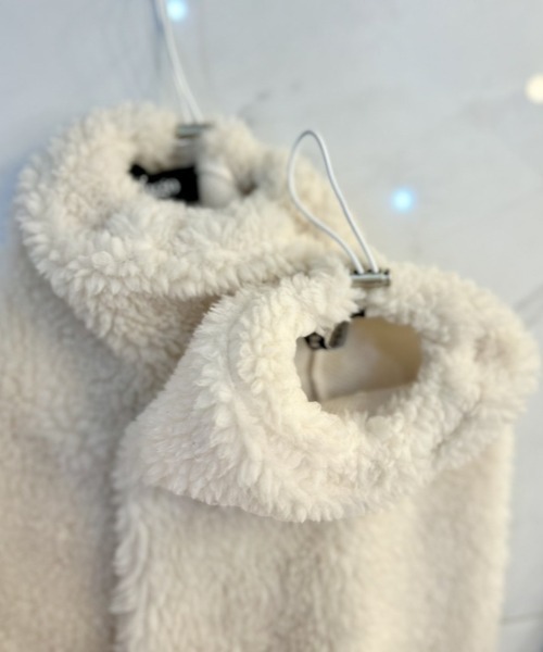 ipugo（イプゴ）の「ipugo/イプゴ ボア素材レッグウォーマー レッグカバー（レッグウォーマー・レディース・クリーム/ブラック・FREE）」の5枚目の写真