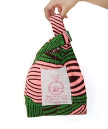 moyan ecri（モヤン エクリ）の「<moyan ecri>アフリカンファブリックミニキルトBAG（ハンドバッグ）」