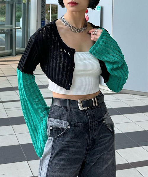 PAGEBOY（ページボーイ）の「2WAYショートボレロ（ニット/セーター・レディース・オフホワイト/ブラック・FREE）」の5枚目の写真