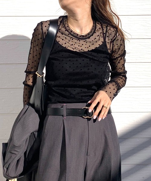 Q（キュー）の「シアードットトップス（Tシャツ/カットソー