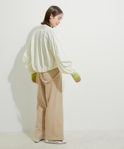 le cercle ADAM ET ROPE'（ルセルクルアダムエロペ）の「シャツブルゾン（ブルゾン・レディース・ブラック/ベージュ系その他2/ホワイト・FREE）」の8枚目の写真