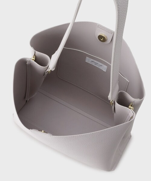 OPAQUE.CLIP（オペークドットクリップ）の「◆【軽量／A4サイズ対応／通勤対応】シュリンク合皮ワンショルダーバッグ（ショルダーバッグ・レディース・ベージュ/ライトグレー/ブラック・00）」の18枚目の写真