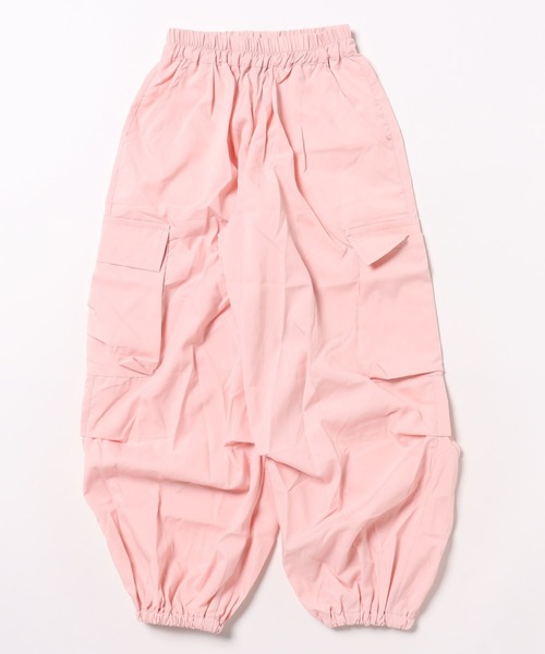 URBAN CHERRY(アーバンチェリー)の「カラーカーゴパンツ(カーゴパンツ・キッズ・ピンク/ブラック・120cm/130cm/140cm/150cm)」の16枚目の写真