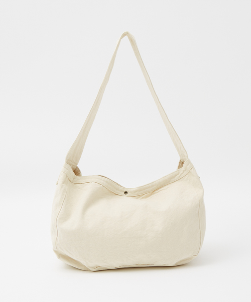 ABAHOUSE(アバハウス)の「【REPRODUCT】Newspaper Bag/ニュースペーパーバッグ/キャンバス ショルダーバッグ(ショルダーバッグ・メンズ・ホワイト系その他3/ホワイト系その他2/ホワイト系その他・フリー)」の9枚目の写真