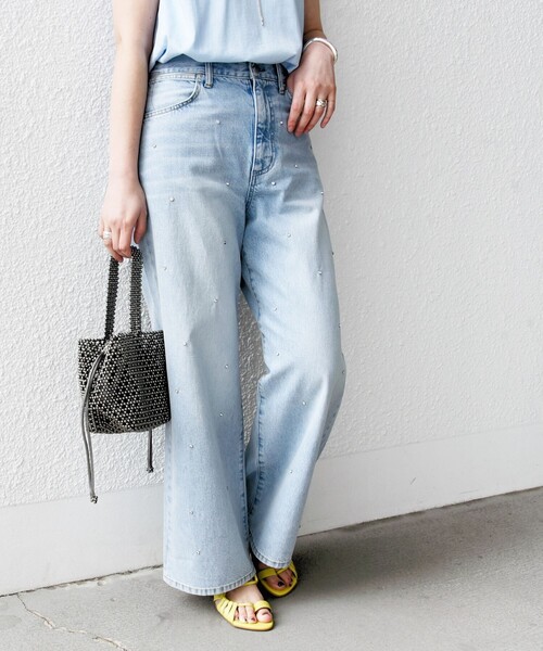 SHIPS(シップス)の「* 〈洗濯機可能〉ビジュー デザイン リラックス ワイド デニム ◇(デニムパンツ・レディース・ブルー/サックスブルー・36/38/40)」の1枚目の写真