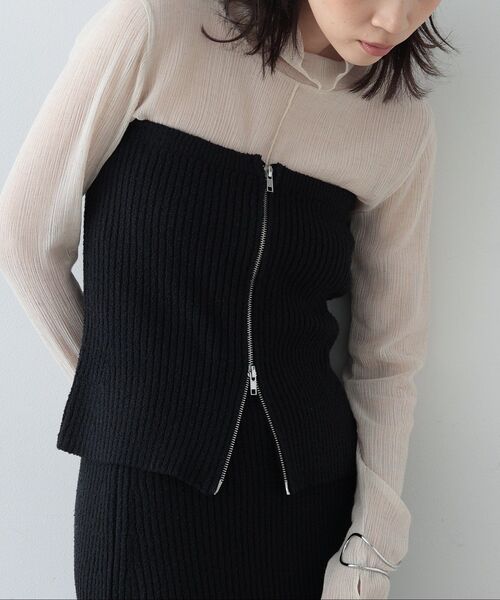 GALLEST（ギャレスト）の「◆カールヤーンジップビスチェ（ニット/セーター・レディース・ブラック/オフホワイト・38）」の2枚目の写真