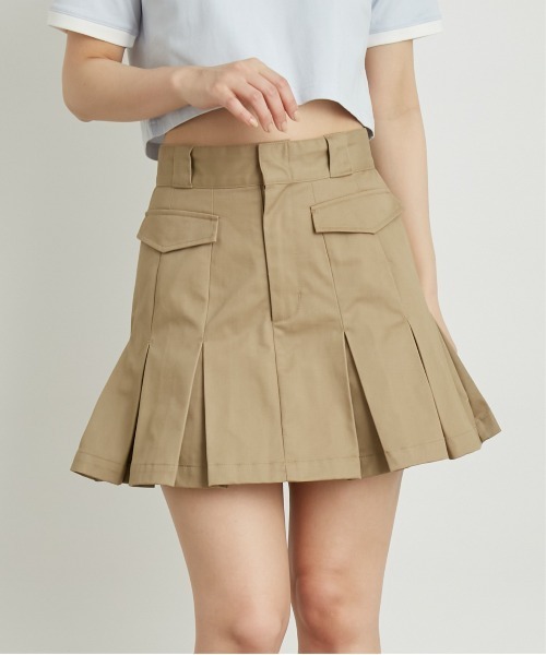 LILY BROWN(リリーブラウン)の「【LILY BROWN Dickies&】874プリーツチノミニスカショーパン(チノパンツ・レディース・ライトブルー/ベージュ/ブラック・0/1)」の3枚目の写真