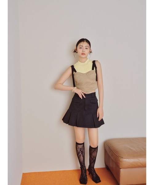 LILY BROWN(リリーブラウン)の「【LILY BROWN Dickies&】874プリーツチノミニスカショーパン(チノパンツ・レディース・ライトブルー/ベージュ/ブラック・0/1)」の4枚目の写真