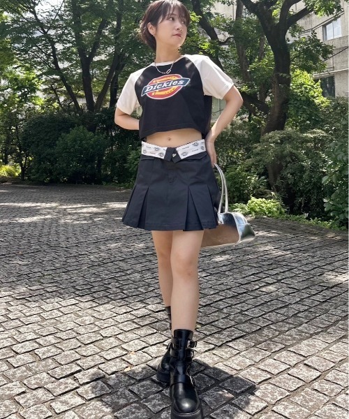 LILY BROWN(リリーブラウン)の「【LILY BROWN Dickies&】874プリーツチノミニスカショーパン(チノパンツ・レディース・ライトブルー/ベージュ/ブラック・0/1)」の17枚目の写真