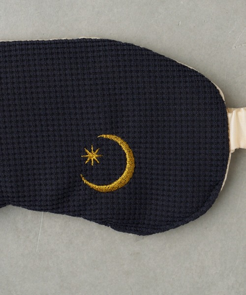 BIRTHDAY BAR(バースデイバー)の「Beauty Sleep Silk eye mask シルク混アイマスク(トラベルグッズ・レディース・アイボリー・フリー)」の5枚目の写真